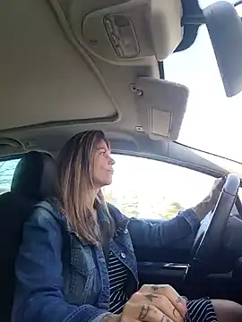 sansan2411 online show from March 3, 1:28 pm