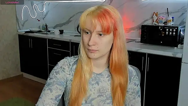 Sweet white chocolate online show from November 21, 8:35 am