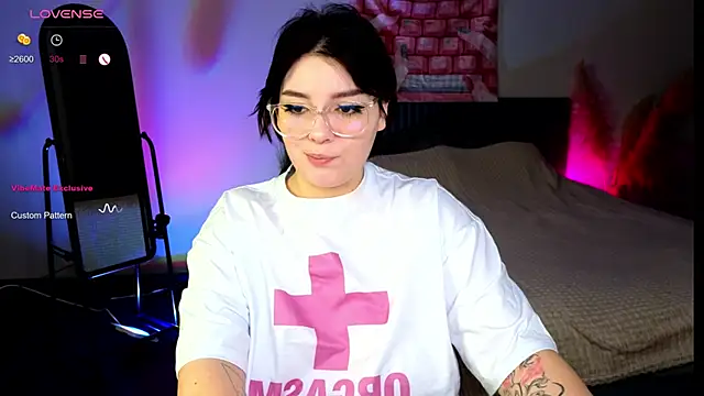 YumiYammy online show from January 3, 9:47 pm