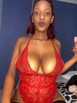 Snapshot of teddy04 chatting on January 19, 2:47 am teddy04 online show from January 19, 2:47 am