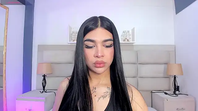 RoseCassie online show from October 4, 1:20 pm