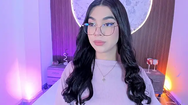 RoseCassie online show from May 29, 12:47 pm