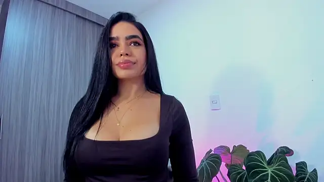 Sara Leblanc online show from October 1, 2:56 pm