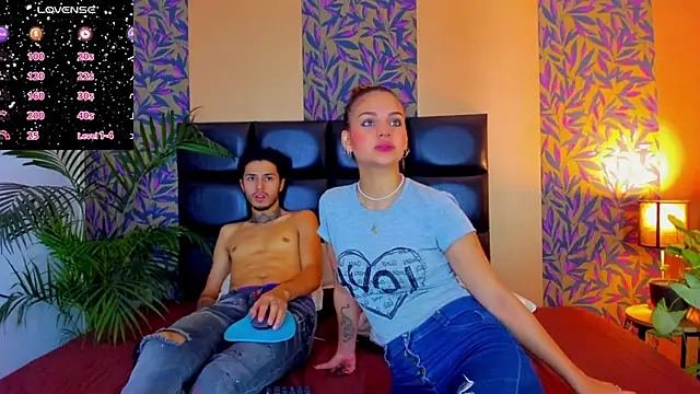 Snapshot of hinata_itachi chatting on February 14, 5:09 am hinata itachi online show from February 14, 5:09 am