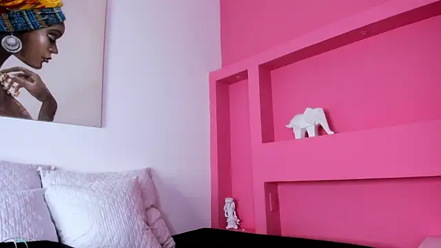 KendalPrince online show from October 3, 1:41 pm