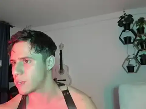 Snapshot of Antonello_Vannucci chatting on February 22, 1:33 am Antonello Vannucci online show from February 22, 1:33 am