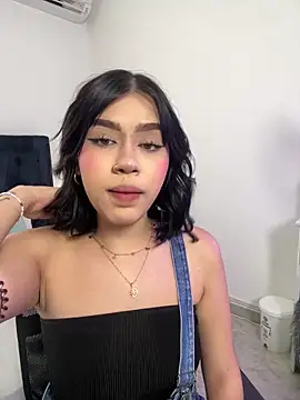 Lily Woodz online show from February 11, 7:08 pm