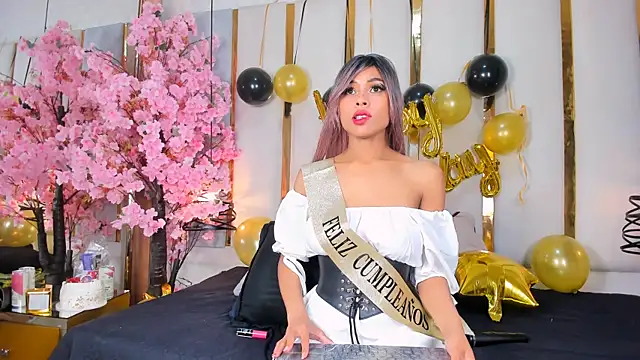 salomebenz online show from March 7, 12:58 am