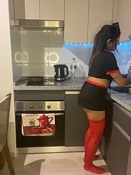 AlejandritaMilano online show from March 13, 11:44 pm