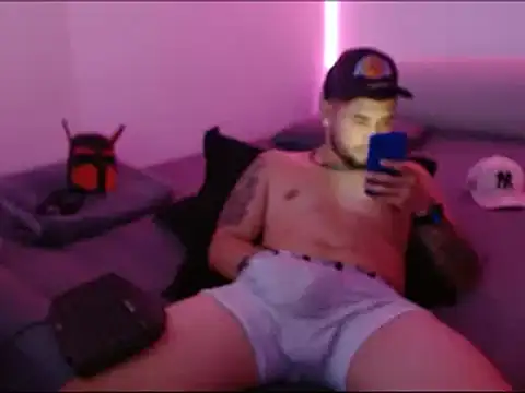 miia-liiam online show from January 8, 8:06 am