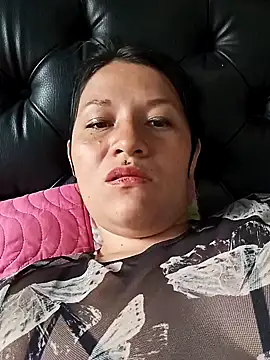 Snapshot of kattia_bk chatting on December 20, 10:22 pm kattia bk online show from December 20, 10:22 pm