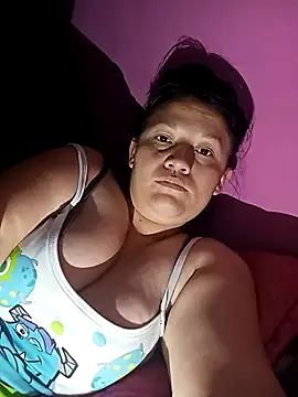 Snapshot of kattia_bk chatting on December 30, 2:20 am kattia bk online show from December 30, 2:20 am