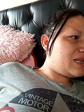 Snapshot of kattia_bk chatting on January 8, 7:45 pm kattia bk online show from January 8, 7:45 pm