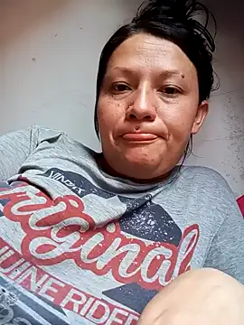 Snapshot of kattia_bk chatting on January 21, 4:16 pm kattia bk online show from January 21, 4:16 pm