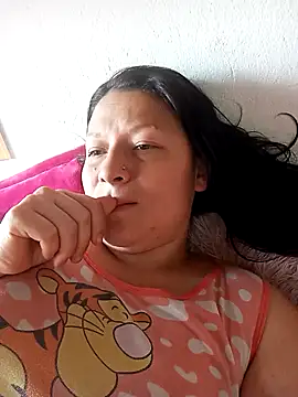 Snapshot of kattia_bk chatting on September 21, 8:43 pm kattia bk online show from September 21, 8:43 pm