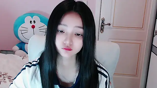 xiao-xiao-D online show from March 3, 11:55 am