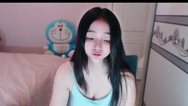 xiao-xiao-D online show from October 15, 9:20 am