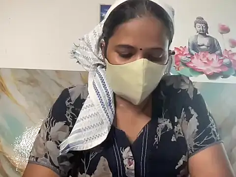 Snapshot of Tamil_Sanjana_ chatting on October 16, 6:47 am Tamil Sanjana online show from October 16, 6:47 am