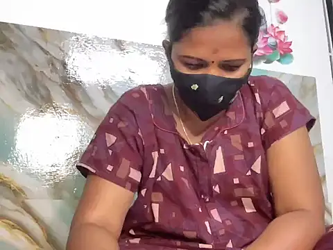 Snapshot of Tamil_Sanjana_ chatting on November 27, 1:35 pm Tamil Sanjana online show from November 27, 1:35 pm