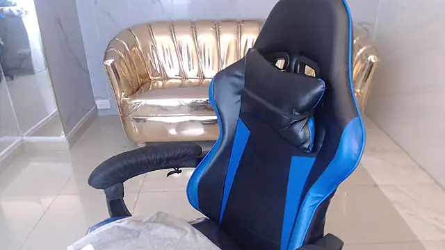 Snapshot of honey_torres_sub chatting on December 17, 2:23 pm honey torres sub online show from December 17, 2:23 pm