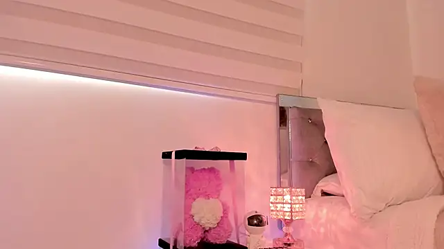 Alissonroses online show from April 30, 9:19 pm