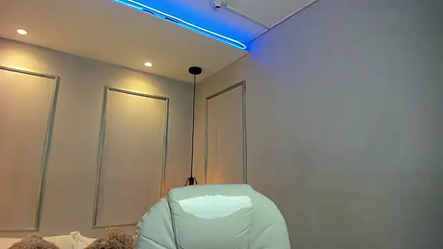 Snapshot of PerlaPreciosa chatting on November 3, 12:39 pm PerlaPreciosa online show from November 3, 12:39 pm