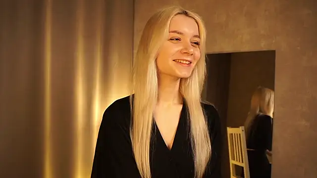 Snapshot of Hi_my_name_is chatting on February 23, 2:46 pm Hi my name is online show from February 23, 2:46 pm