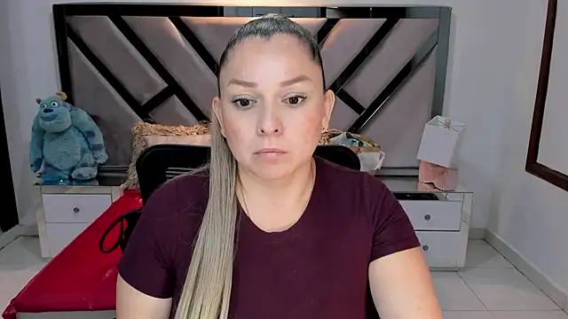 Snapshot of natalia5560 chatting on September 16, 12:39 pm natalia5560 online show from September 16, 12:39 pm