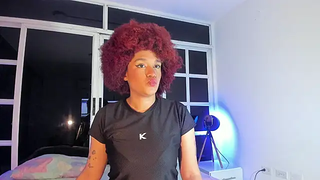 loladupont online show from July 4, 3:02 am