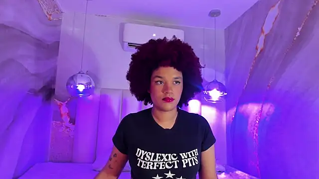 loladupont online show from July 31, 3:06 am