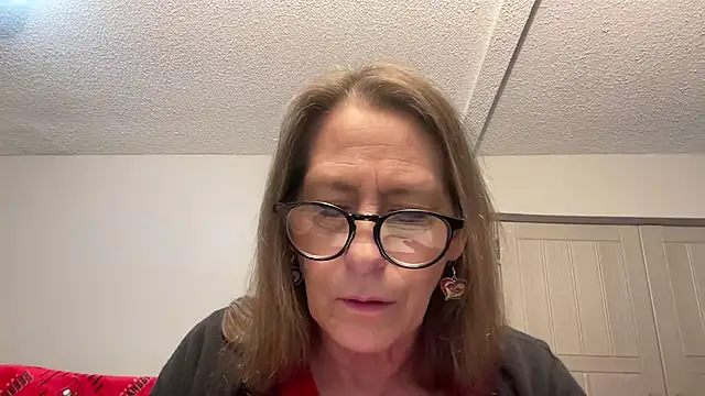 Snapshot of Keywest_Kate chatting on January 1, 4:50 pm Keywest Kate online show from January 1, 4:50 pm