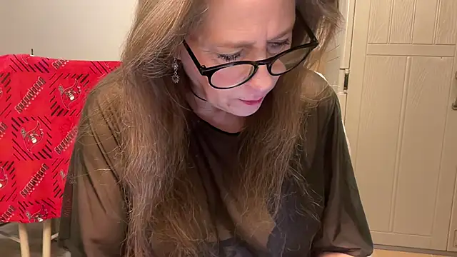 Snapshot of Keywest_Kate chatting on January 25, 2:04 am Keywest Kate online show from January 25, 2:04 am