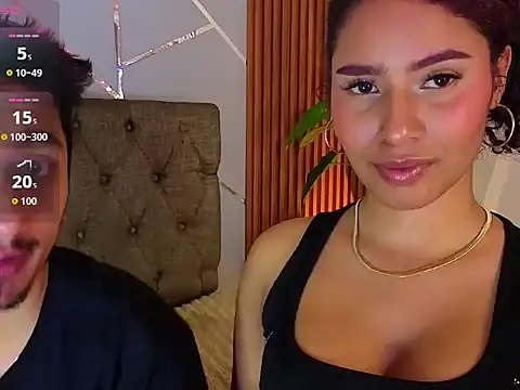charlottee white online show from July 4, 9:54 pm