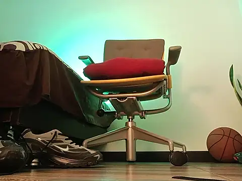 codysmith online show from February 21, 11:33 am