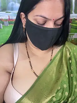 FlatVincy4 online show from November 5, 3:17 am