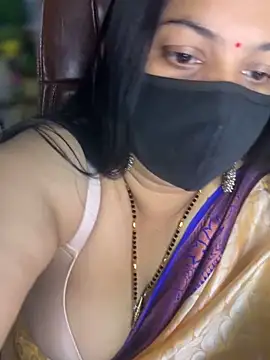 FlatVincy4 online show from December 2, 4:29 am