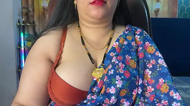 FlatVincy4 online show from March 5, 3:46 am