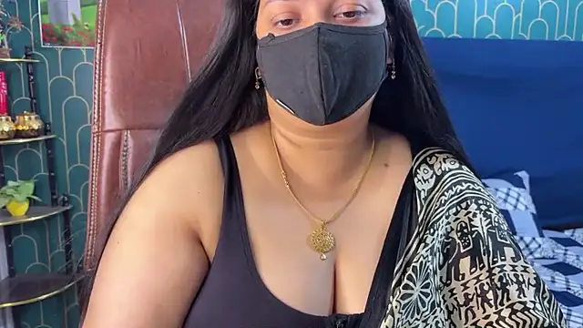 Snapshot of FlatVincy4 chatting on July 28, 3:21 pm FlatVincy4 online show from July 28, 3:21 pm