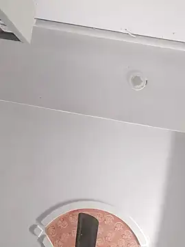 Snapshot of dannyD06969 chatting on December 22, 10:47 pm dannyD06969 online show from December 22, 10:47 pm