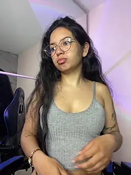 Rosita forever  online show from December 22, 1:08 pm