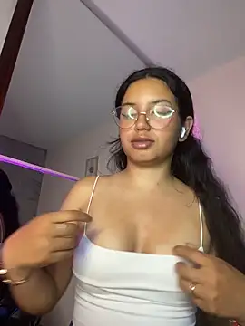 Rosita forever  online show from May 31, 3:04 am