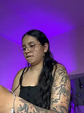 Snapshot of Rosita_forever_ chatting on July 18, 7:50 pm Rosita forever online show from July 18, 7:50 pm