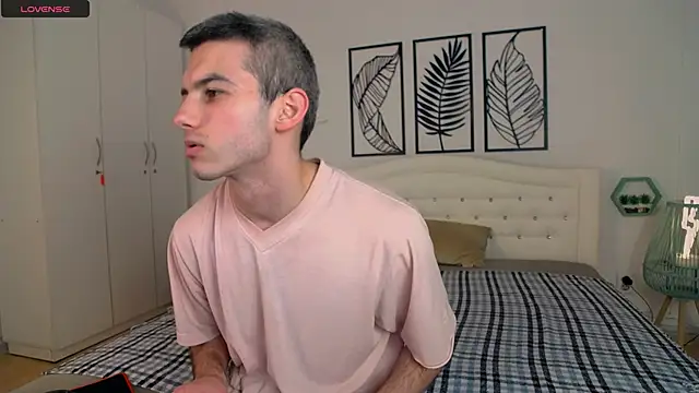 Snapshot of Devin_Jay chatting on February 3, 11:15 pm Devin Jay online show from February 3, 11:15 pm