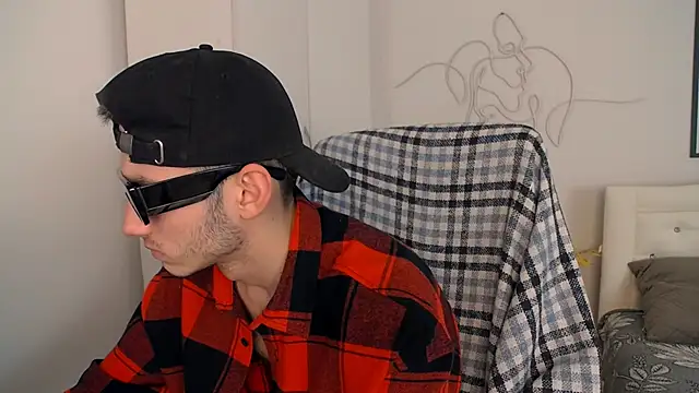 Snapshot of Devin_Jay chatting on February 23, 3:02 am Devin Jay online show from February 23, 3:02 am