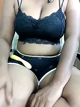 Snapshot of Tamilbigboobie chatting on March 22, 9:56 am Tamilbigboobie online show from March 22, 9:56 am