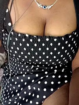 Snapshot of Tamilbigboobie chatting on October 28, 7:56 am Tamilbigboobie online show from October 28, 7:56 am