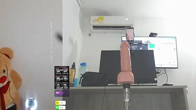 Snapshot of mariana_1_ chatting on January 27, 3:26 am mariana 1 online show from January 27, 3:26 am