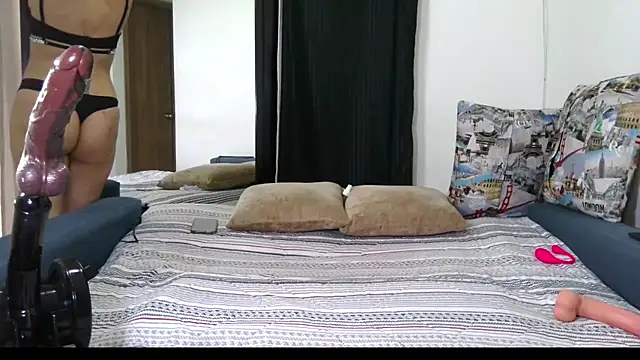 Carla-Bonny18 online show from November 16, 6:57 pm