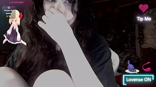 Snapshot of chloe_crystall_killer chatting on March 6, 6:32 am chloe crystall killer online show from March 6, 6:32 am