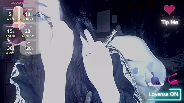 Snapshot of chloe_crystall_killer chatting on March 13, 5:03 am chloe crystall killer online show from March 13, 5:03 am